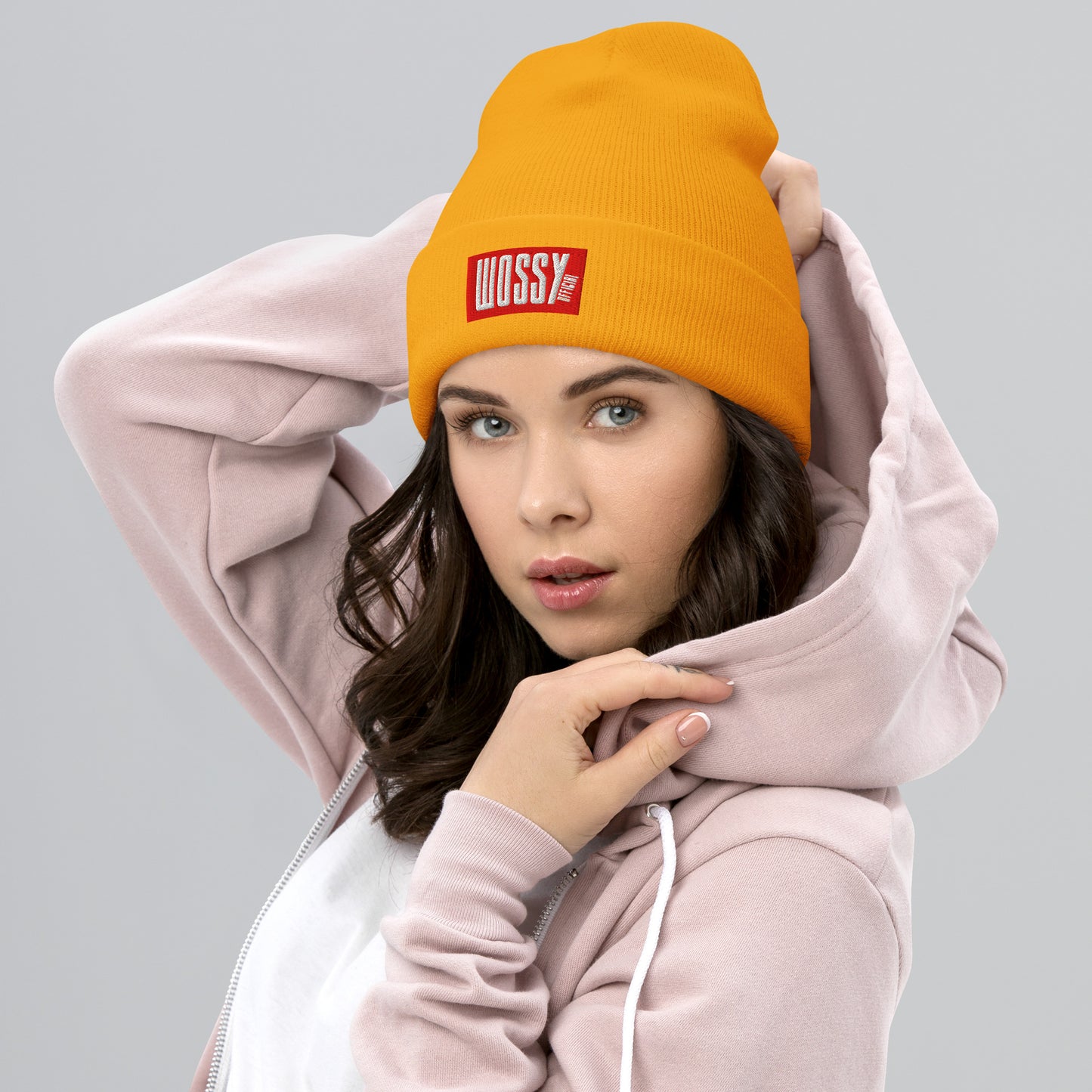 Accessoire mode hiver – bonnet doux pour look engagé