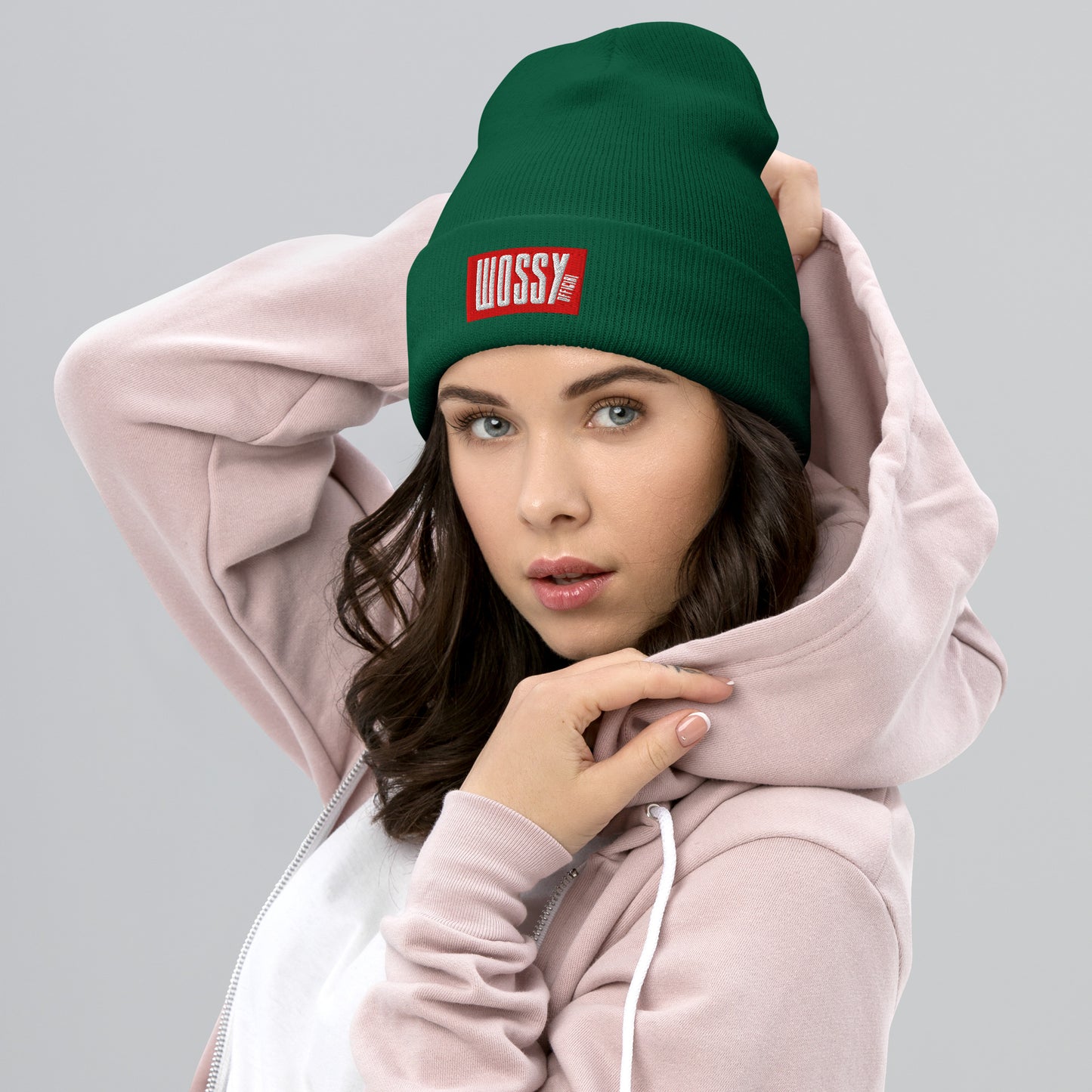 Accessoire mode hiver – bonnet doux pour look engagé