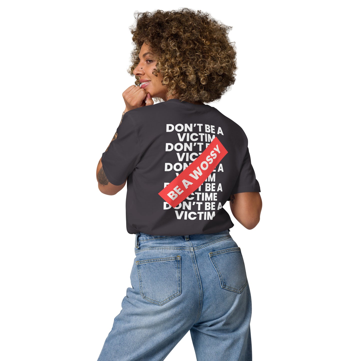 T-shirt unisexe Be a Wossy avec slogan féministe imprimé
